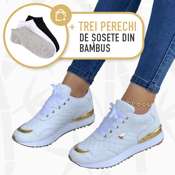 ADIDAȘI UȘORI LA MODĂ, CU TALPĂ ANTI-ALUNECARE CHICMOVE™