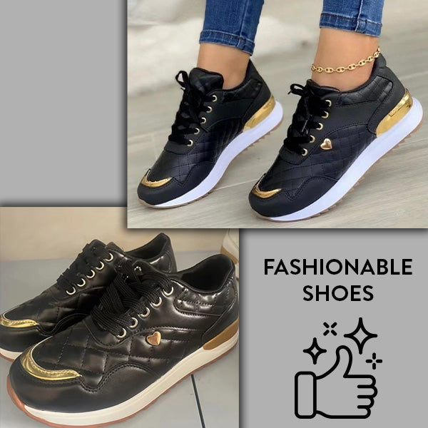 ADIDAȘI UȘORI LA MODĂ, CU TALPĂ ANTI-ALUNECARE CHICMOVE™