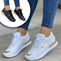 ADIDAȘI UȘORI LA MODĂ, CU TALPĂ ANTI-ALUNECARE CHICMOVE™